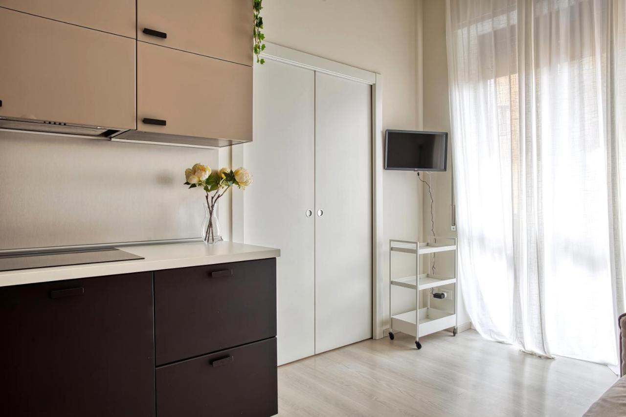 Joivy Vibrant 2Bed Apt With Balcony Milan Exterior photo